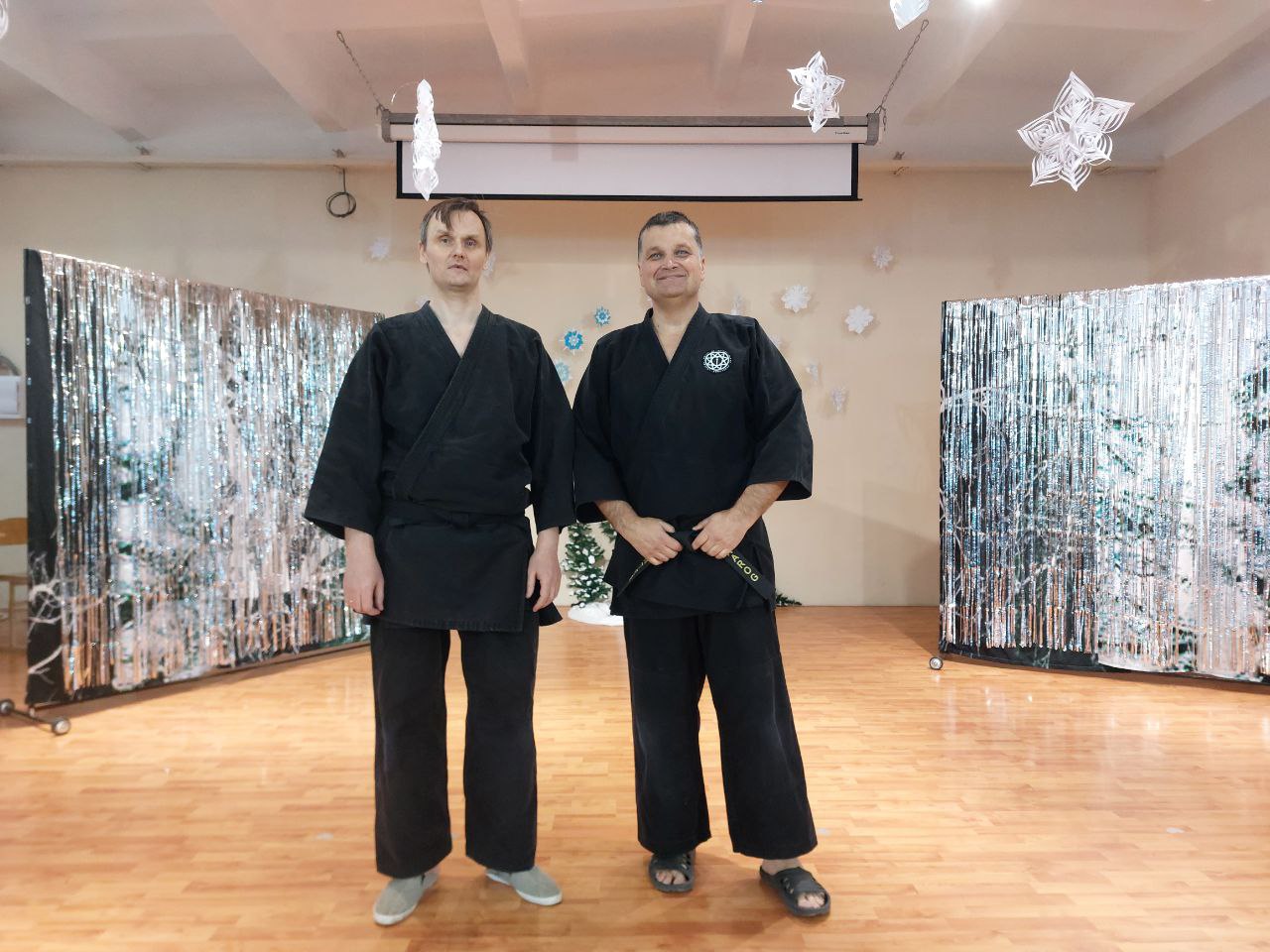 Мастера ЮМФА получили аттестационные документы из Хомбу Додзё